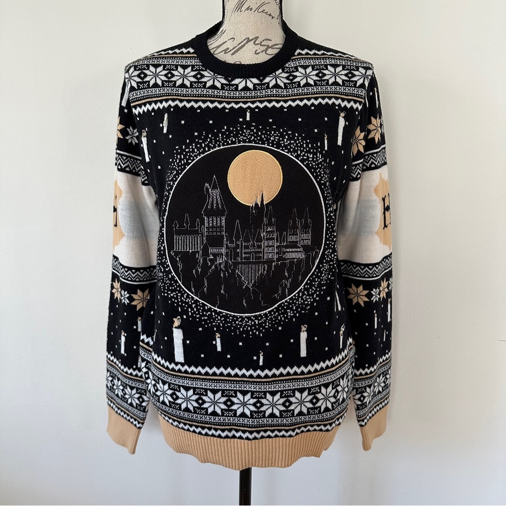 Super Cool Light Up Christmas at Hogwarts Harry Potter Sweater Floating Candles